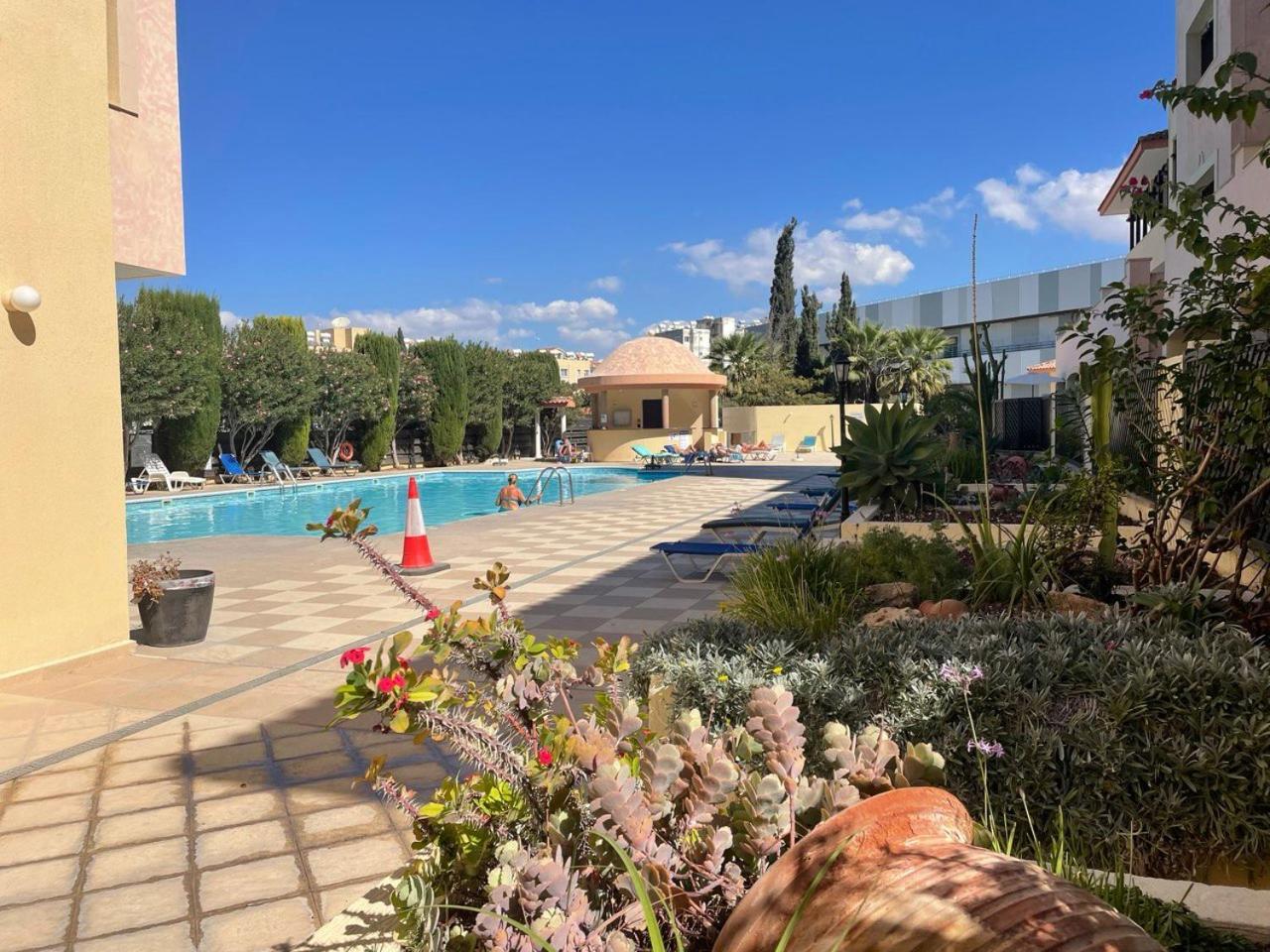Queens Gardens Paphos Eksteriør billede